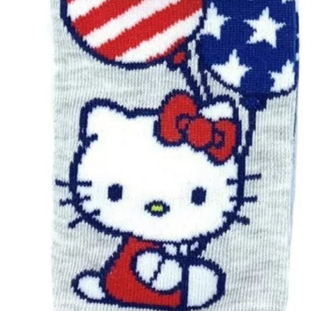 Hello Kitty Socks - Picture 14 of 16